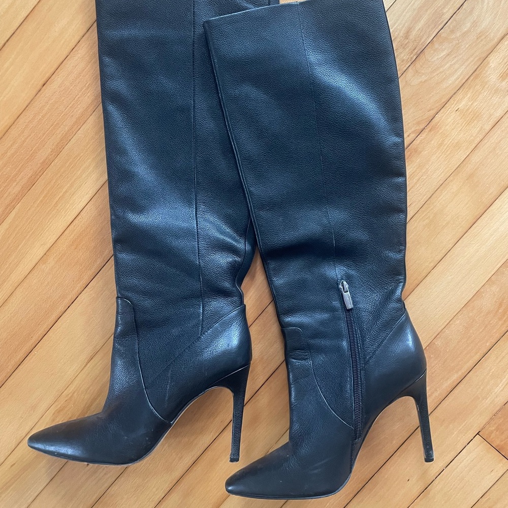 Black Leather Knee-High Women's Boots